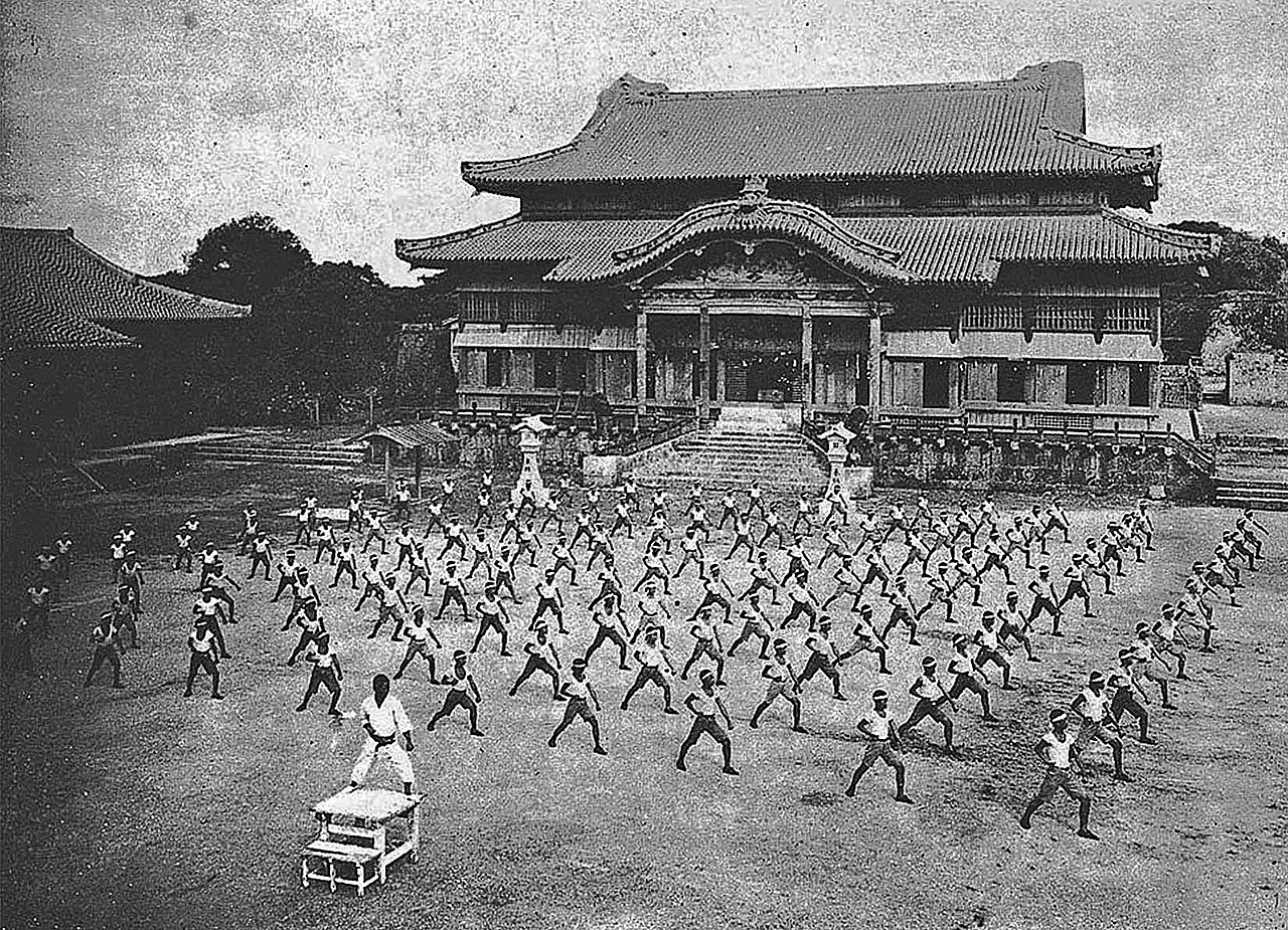 1280px-Karate_ShuriCastle