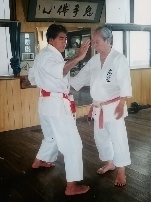 Maître Chinen et Maître Miyahira